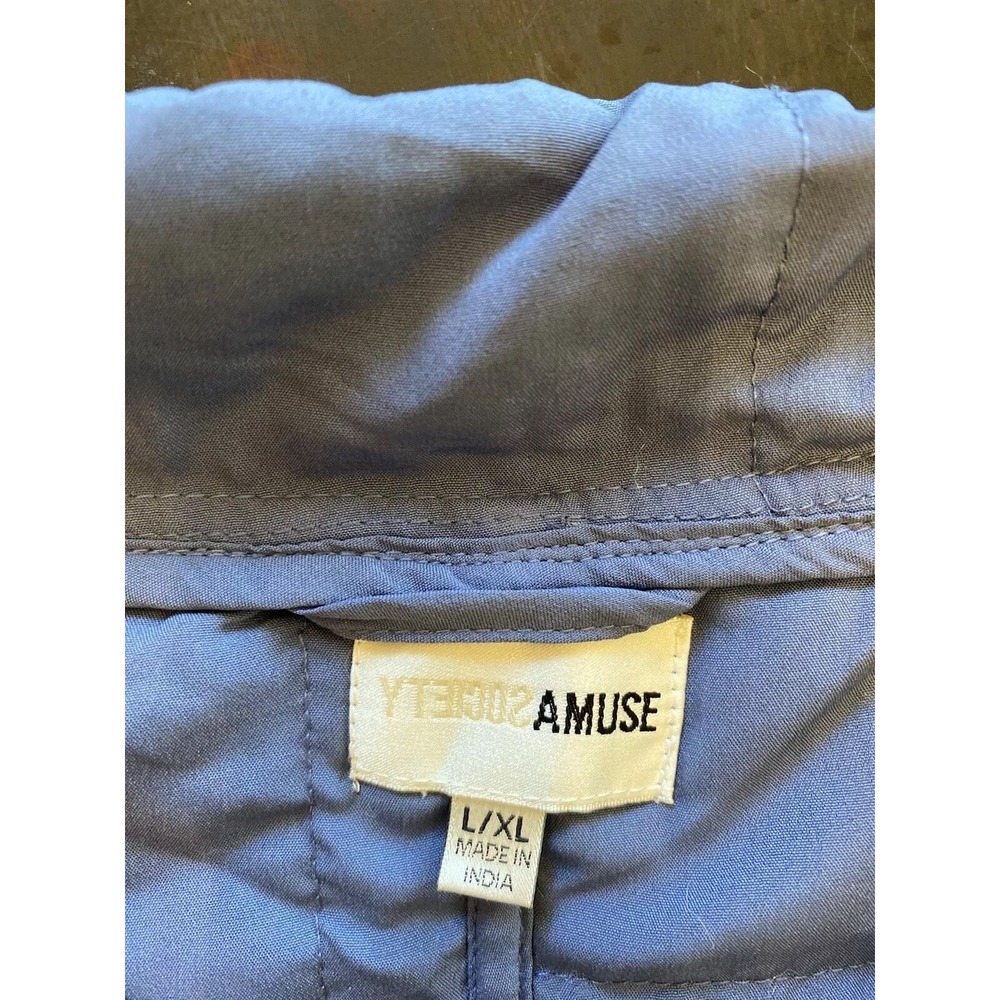 Amuse‎ Society Women Jacket L/XL Blue Palm Embroidered Quilted ButtonUp Beach - Picture 3 of 8